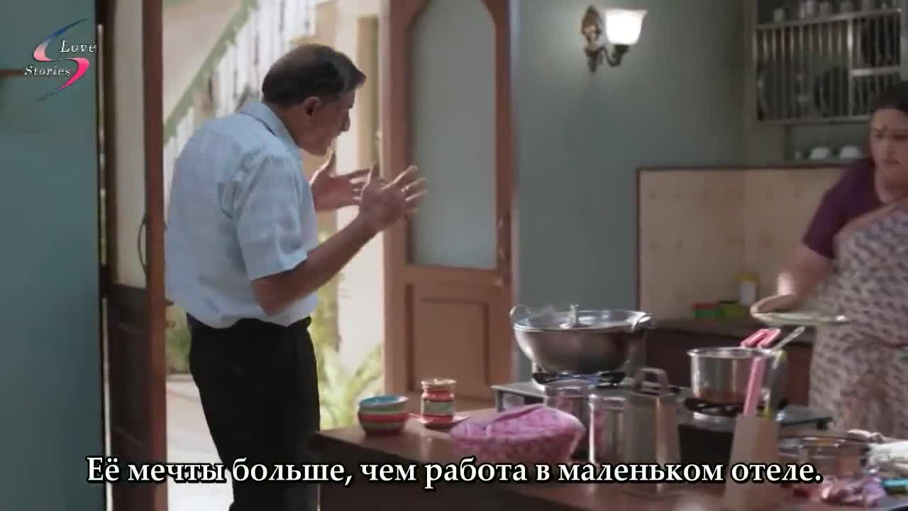 Взгляд из под опущенных ресниц